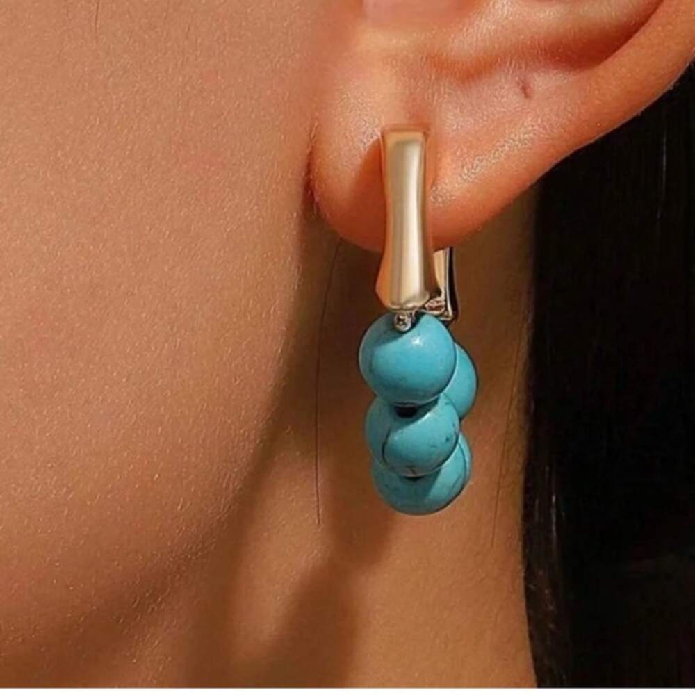Free people Bead Turquoise Gold Earrings nwt $69